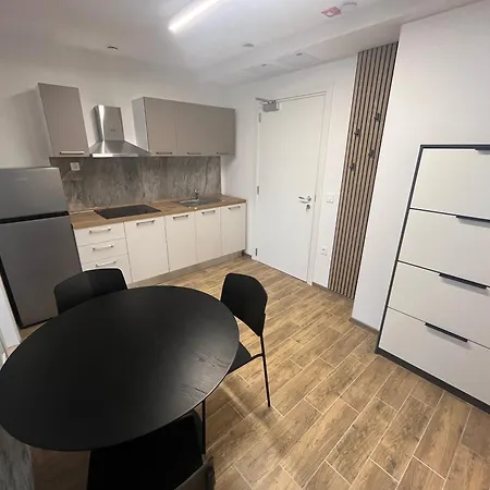 מוטל Barka 4*