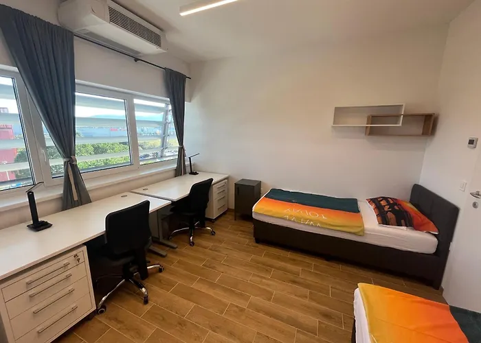 Barka モーテル 4*