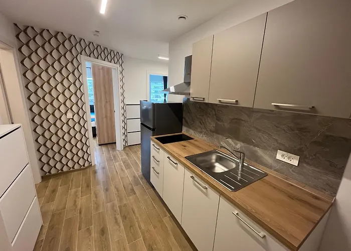 モーテル Barka 4*